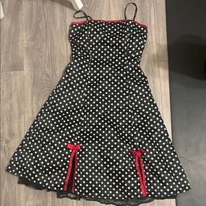Elegant Strapless Polka Dot Dress with Red Trim